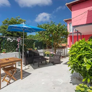 https://happy-holiday-sintra.hotels-lisbon-portugal.com